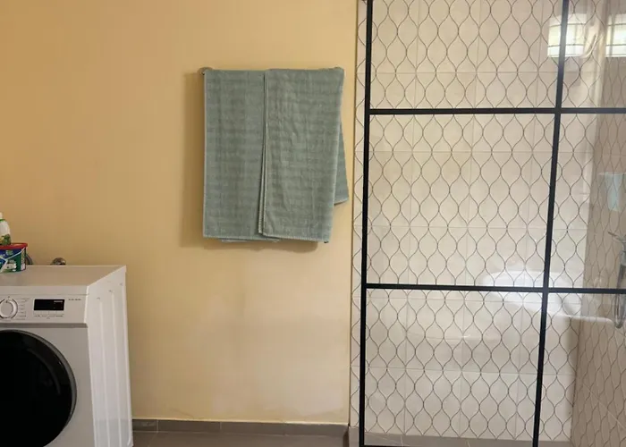 Sunny Nest Semesterbostad *